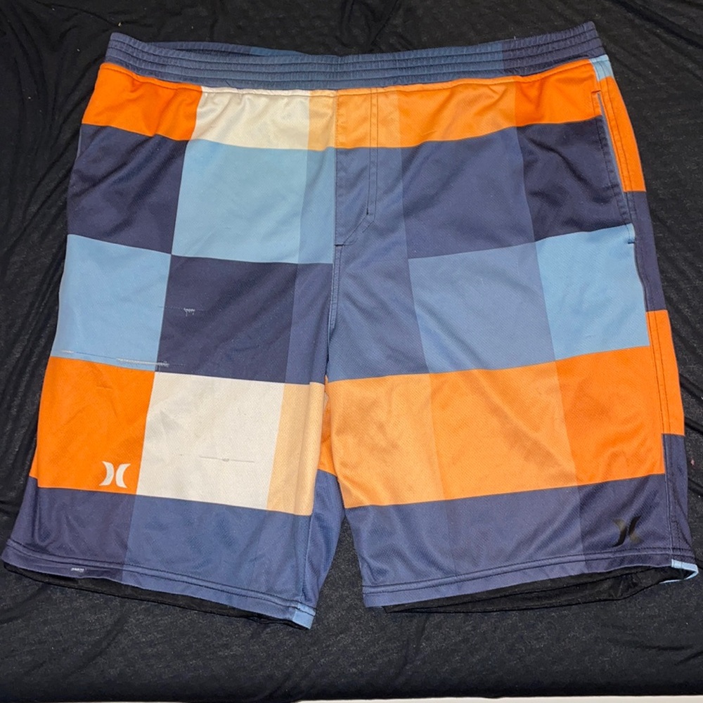 Hurley surf shorts vintage mens medium fit like a large